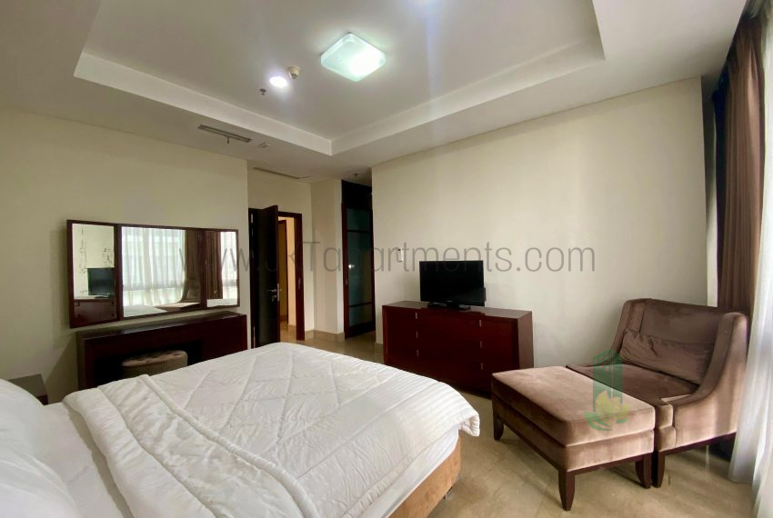 WhatsApp Image 2025-11-21 at 12.51.32 (1)