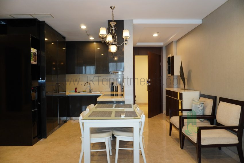 WhatsApp Image 2025-12-18 at 13.31.32 (1)