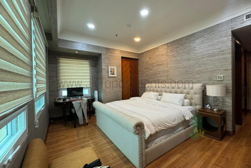 WhatsApp Image 2025-12-20 at 15.20.43 (1)