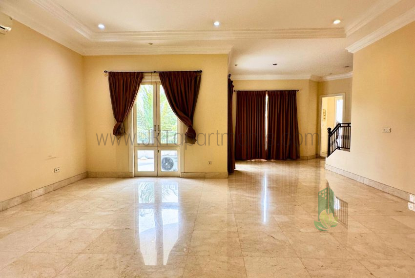 WhatsApp Image 2025-12-29 at 08.19.24