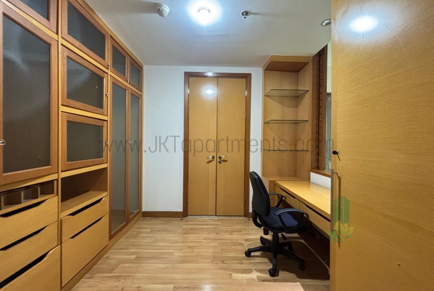 WhatsApp Image 2026-01-02 at 16.45.55