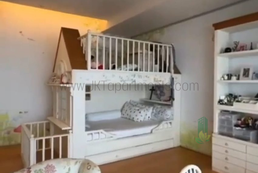 WhatsApp Image 2026-01-02 at 22.12.38 (1)