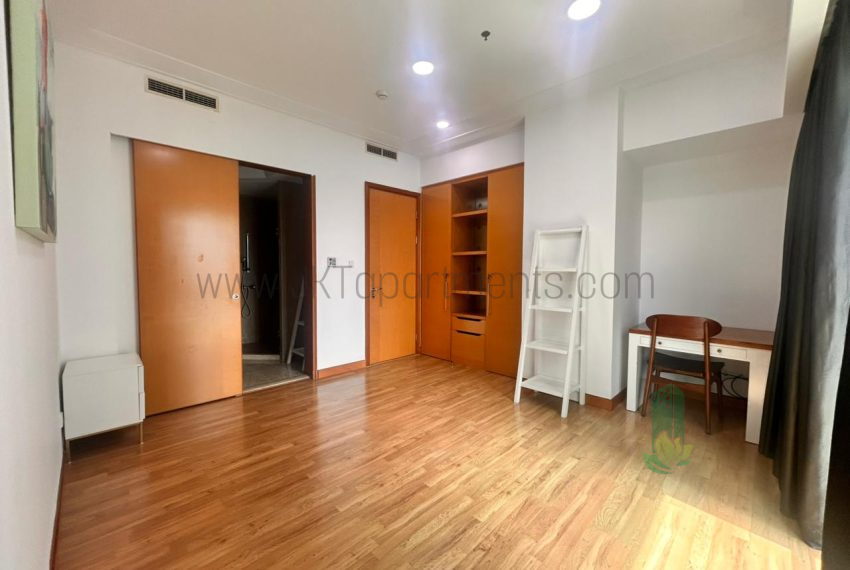 WhatsApp Image 2026-02-06 at 14.04.03