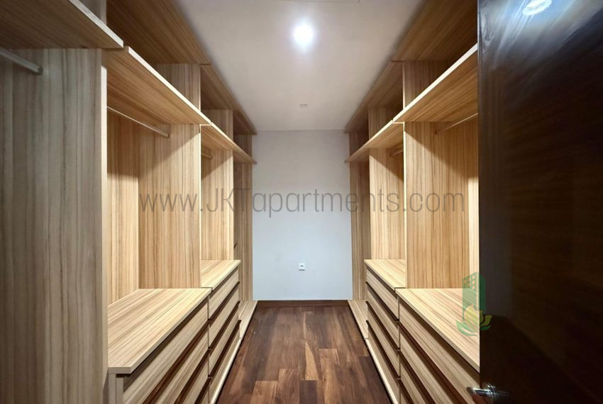 WhatsApp Image 2026-04-05 at 17.09.05