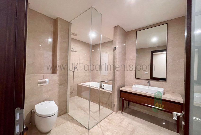 WhatsApp Image 2026-04-13 at 07.37.11 (1)