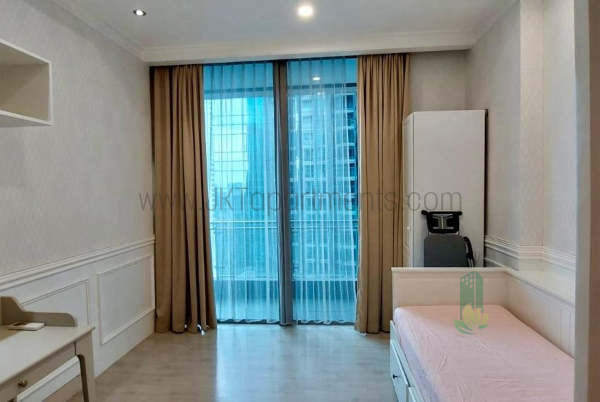 WhatsApp Image 2025-11-21 at 12.47.15