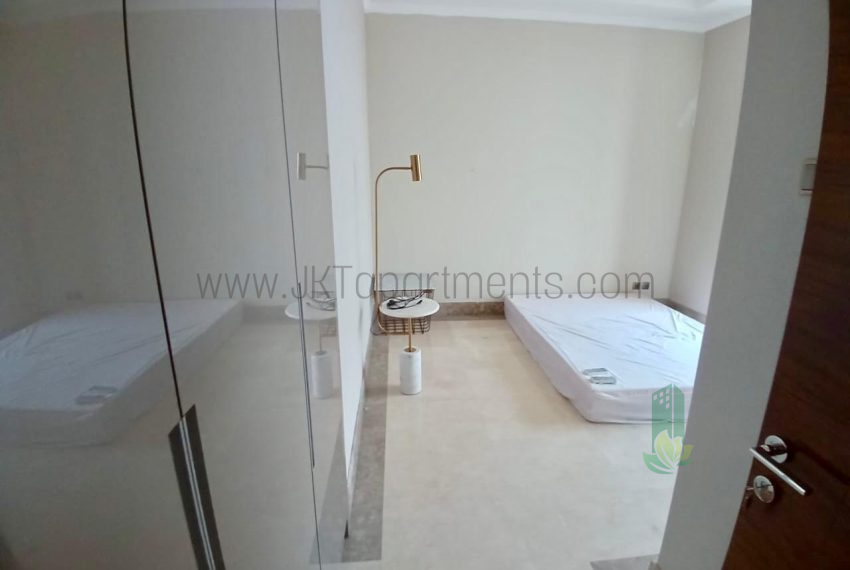 WhatsApp Image 2025-11-21 at 12.53.06 (2)