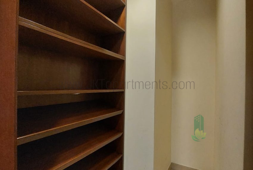 WhatsApp Image 2025-11-25 at 19.16.07