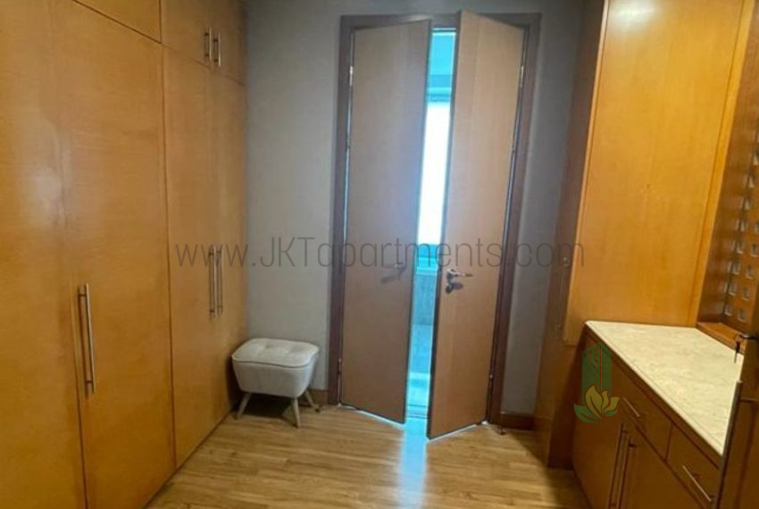 WhatsApp Image 2025-12-22 at 12.13.38 (1)