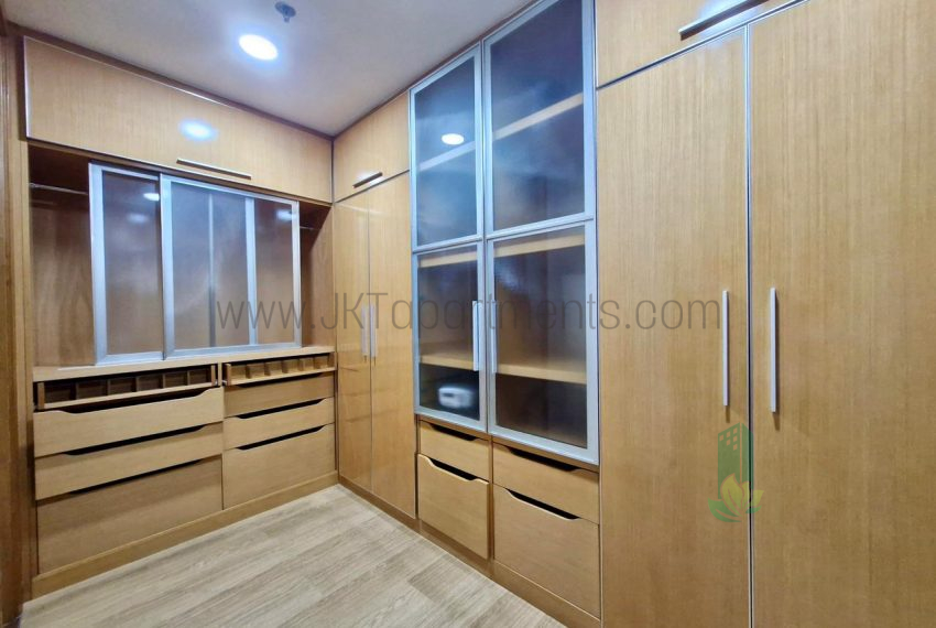 WhatsApp Image 2025-12-22 at 16.51.30 (2)