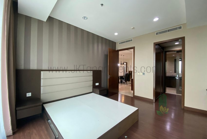 WhatsApp Image 2025-12-24 at 17.21.43 (1)