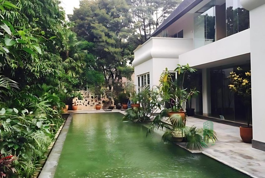 WhatsApp Image 2025-12-29 at 08.18.42 (1)