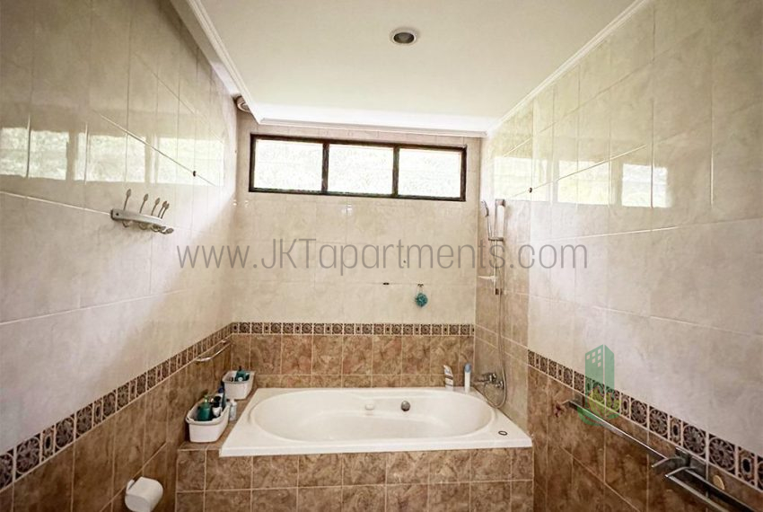 WhatsApp Image 2025-12-29 at 08.29.46