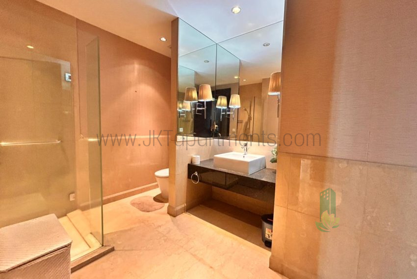 WhatsApp Image 2026-04-17 at 15.23.41 (2)